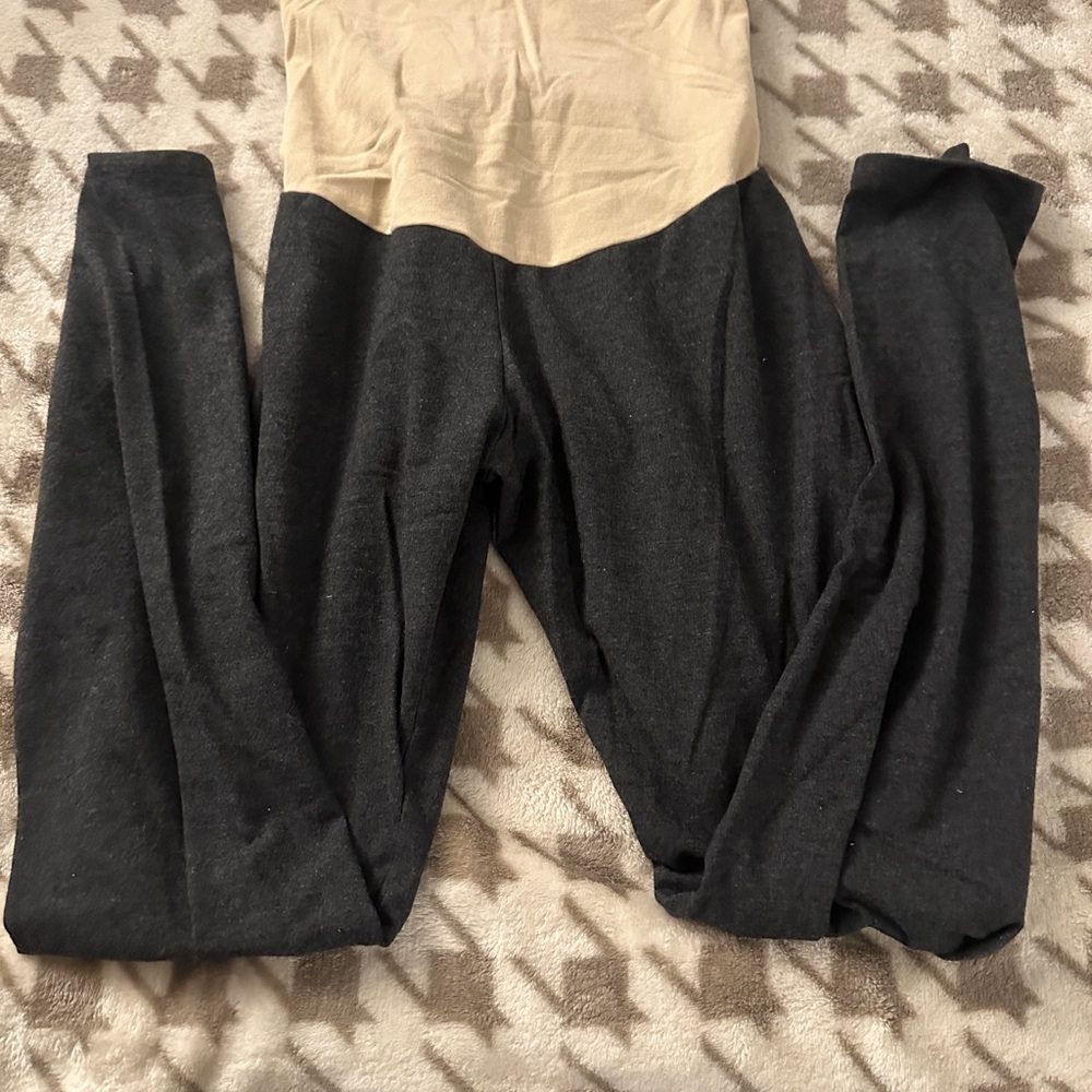 Motherhood Black and Tan Leggings Stylish Comfort